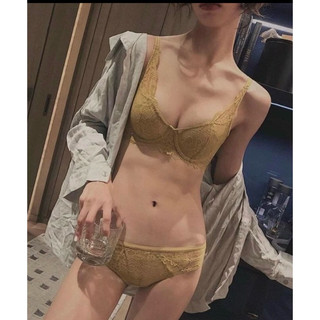 Bộ Đồ Lót Ren Mỏng Size 30B 32A 32B (size Á)