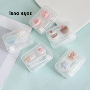 Khay gắn thú hộp vuông kèm dụng cụ đeo lens