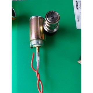 Tẩu châm thuốc trên ô tô, xe máy, tàu thuyền điện 12v và 24v