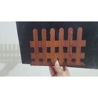 Hàng rào gỗ kích thước 17x24cm trang trí mầm non, trang trí lớp