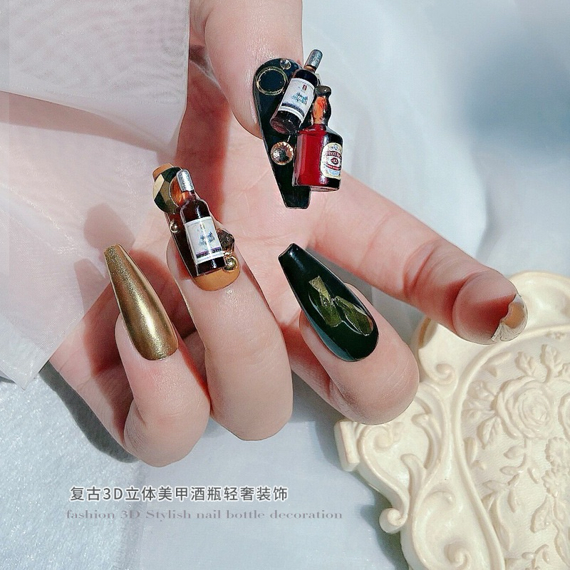 Charm các loại vỏ chai, cá tính , độc lạ trang trí móng