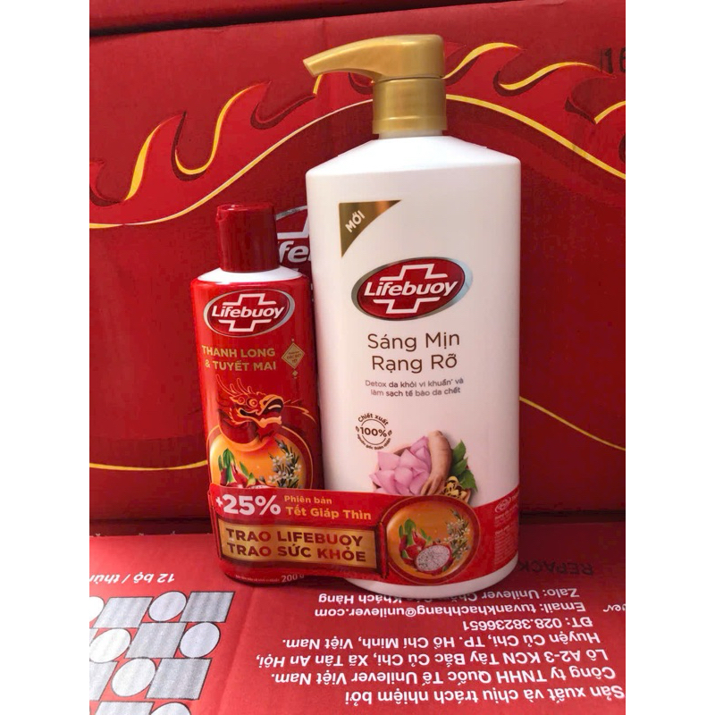 800gr Sữa Tắm Lifebuoy Detox Thảo Dược & Hoa Sen tẩy tế bào chết, làm sạch da