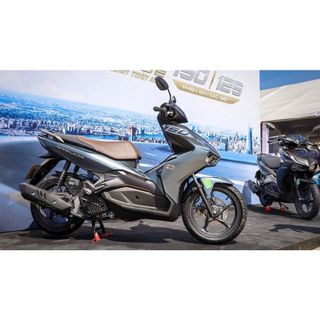 Tem logo AB bửng trước Honda Air Blade ab 150 160 2020 2021 2022 2023 2024 ( giá 1 cái )