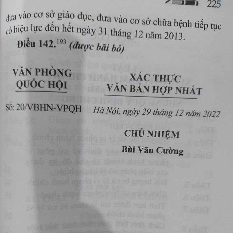 Ảnh Sách - Luật Xử lý vi phạm hành chính (NXB Lao động) 2