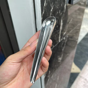 Xúc cám inox dùng xúc thức ăn cho chim