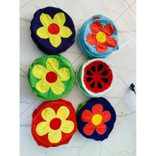 Gối ngồi bằng vải dạ hoặc vải nhung, gối trang trí mầm non