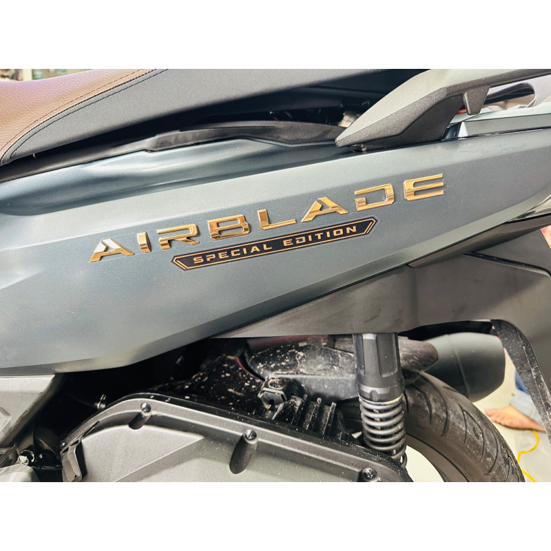 Tem Nổi AirBlade 2020-2025 hàng Zin chuẩn hãng/ Giá 1 Bên