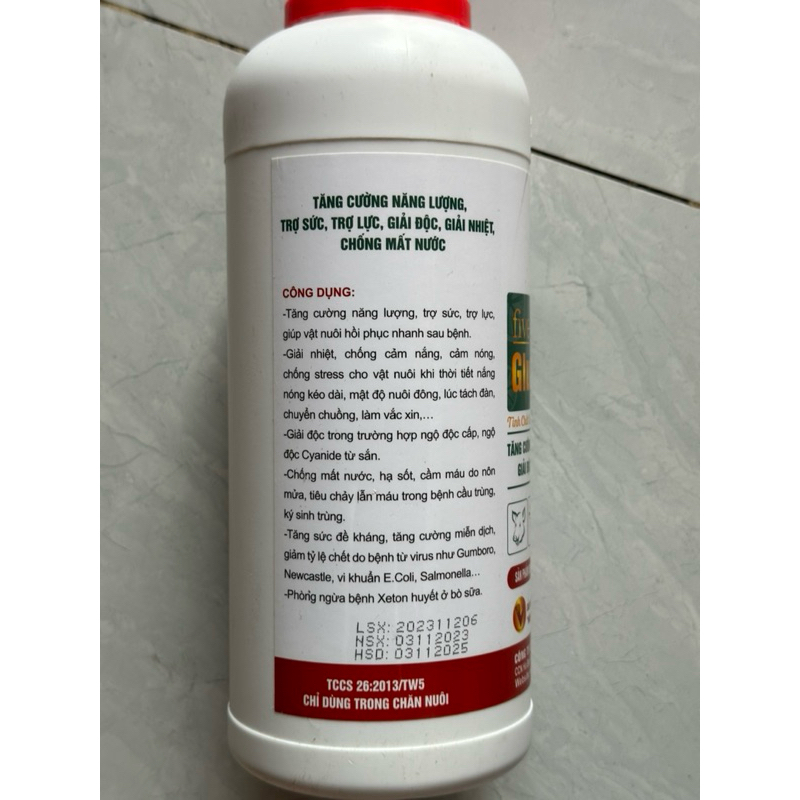 Gluco KC cam sã chai 1 lít. trợ sức, tăng lực, giải nhiệt cho thú cưng, gia súc và gia cầm