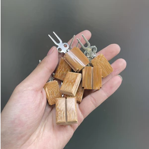 Cài trúc và xiên inox TQ dùng xiên hoa quả cho chào mào , khuyên , hút mật