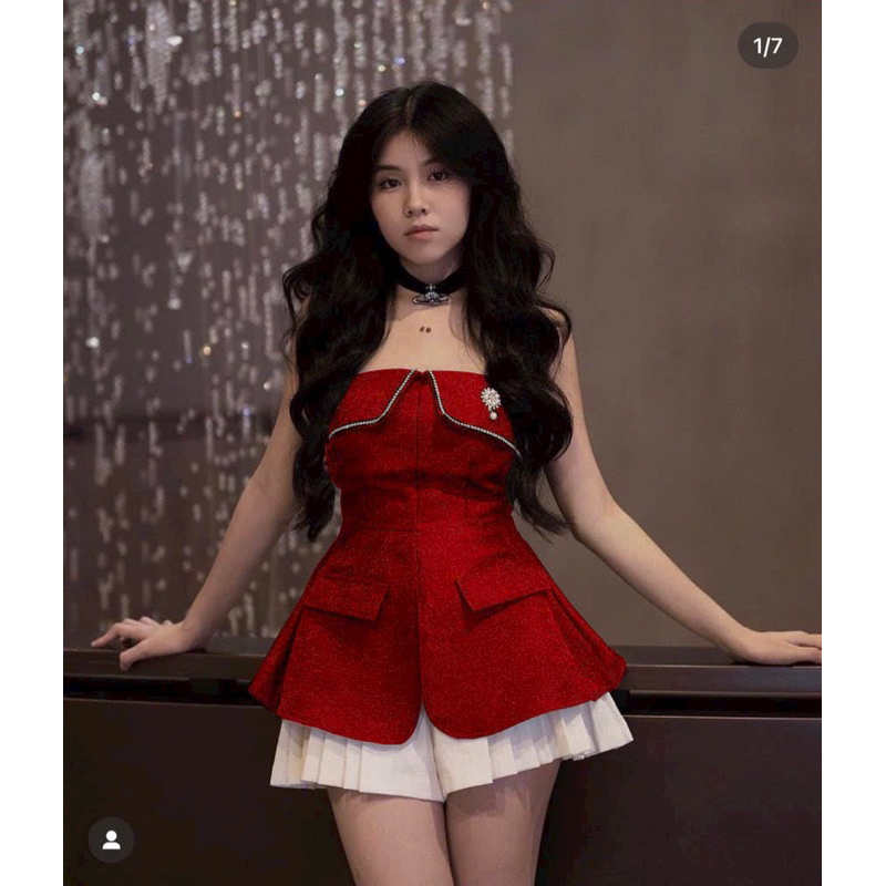 SET ÁO ỐNG NHUNG ĐỎ VIỀN CƯỜM ĐÍNH ĐÁ HOA PEPLUM + CHÂN VÁY XỐP TRẮNG XẾP LY