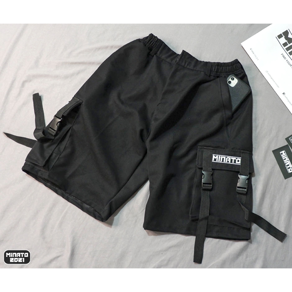 Quần Ngắn Cargo Nam Nữ Unisex Form To Oversized Kaki Dây Gài Hình Thêu