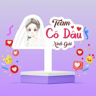 Hashtag cầm tay đám cưới, Cầm tay chụp ảnh 04