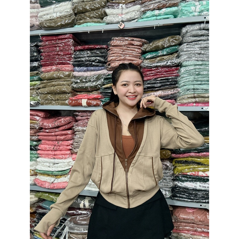 ÁO KHOÁC GÂN PHỐI MÀU STYLE - FORM LỬNG - SIZE 40-53KG - GPM15