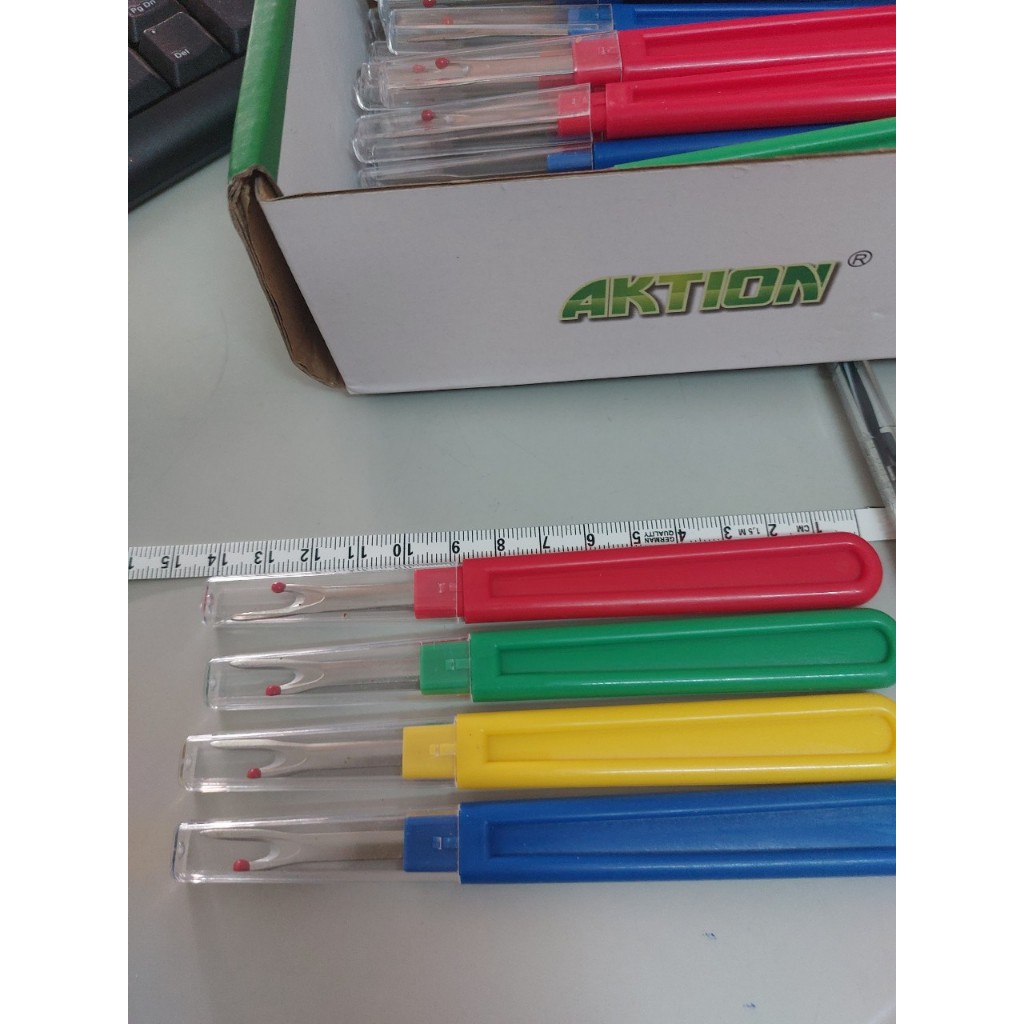 Cây Tháo Chỉ Rạch Khuyết 13cm Cao Cấp – Loại To Cán Nhựa(combo 2,5 cái)