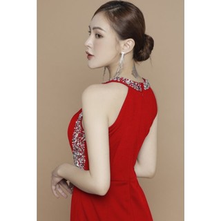 Đầm dạ hội cổ yếm kết đá pha lê cao cấp TẶNG KÈM HOA TAI THỜI TRANG