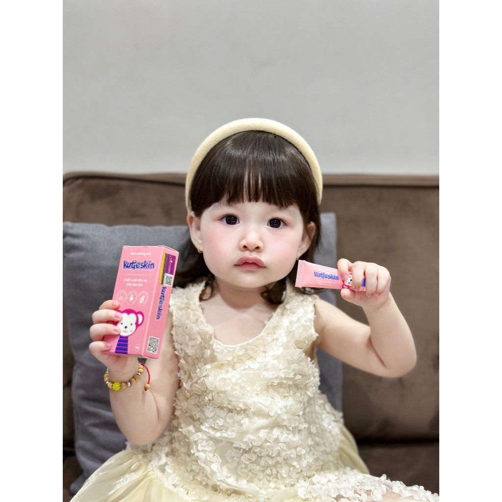 Ảnh Kem/ Son dưỡng môi cho bé Kutieskin - KKM01 1