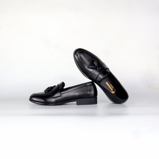 Loafer Hera - Giày lười nam da bò màu đen trơn