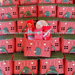Giỏ mây hình ngôi nhà xinh xắn