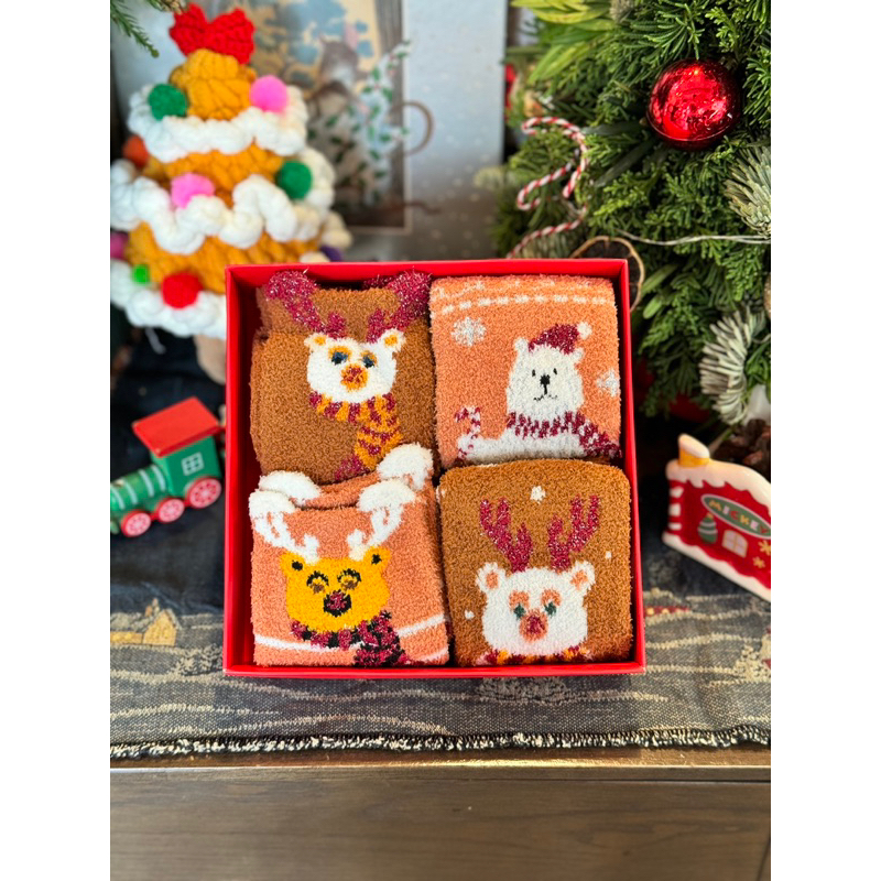 Set 4 Tất Vớ Noel Giáng Sinh Lông Mềm Mại Ấm Áp