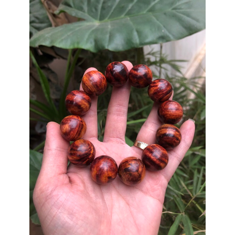 sưa đỏ bắc bộ bao kiểm tra mọi hình thức giá tại xưởng gỗ làng nghề tiện nhị khê