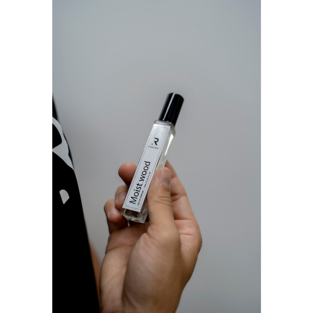 Nước hoa RYMSCENT Nam Moist wood 10ml | Nhóm hương gỗ, độ lưu hương từ 6h-8h | Dạng xịt.