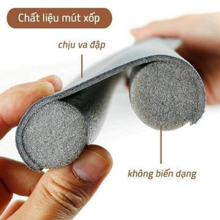 Thanh chắn khe cửa