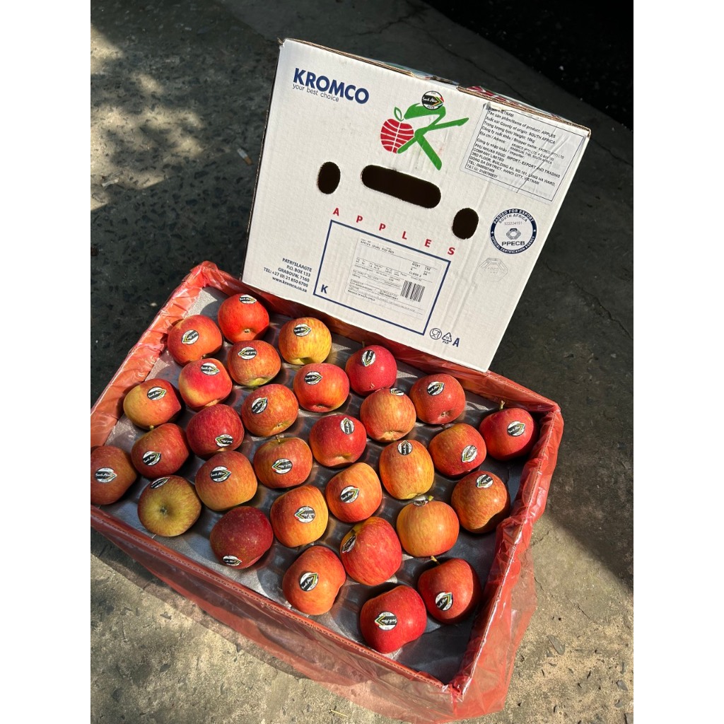 [ JENNY FRUIT ][ HÕA TỐC HCM ] Táo nam phi red fuji komco giòn ngọt 1kg
