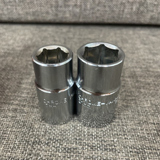 BỘ TAY VẶN ỐC THAY LỐP XE KÈM KHẨU CỠ 17/19/21/23MM