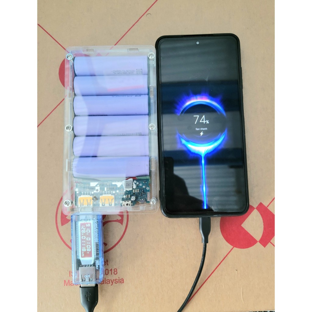 Box mica dùng 6 cell pin 18650 tặng kèm mạch sạc nhanh Xiaomi 18W chính ...