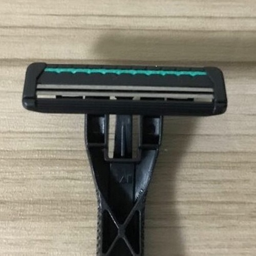 Dao Cạo Râu 2 Lưỡi Dành Cho Nam Kai Razor 00737 - 000GA0023 (Màu Xanh)
