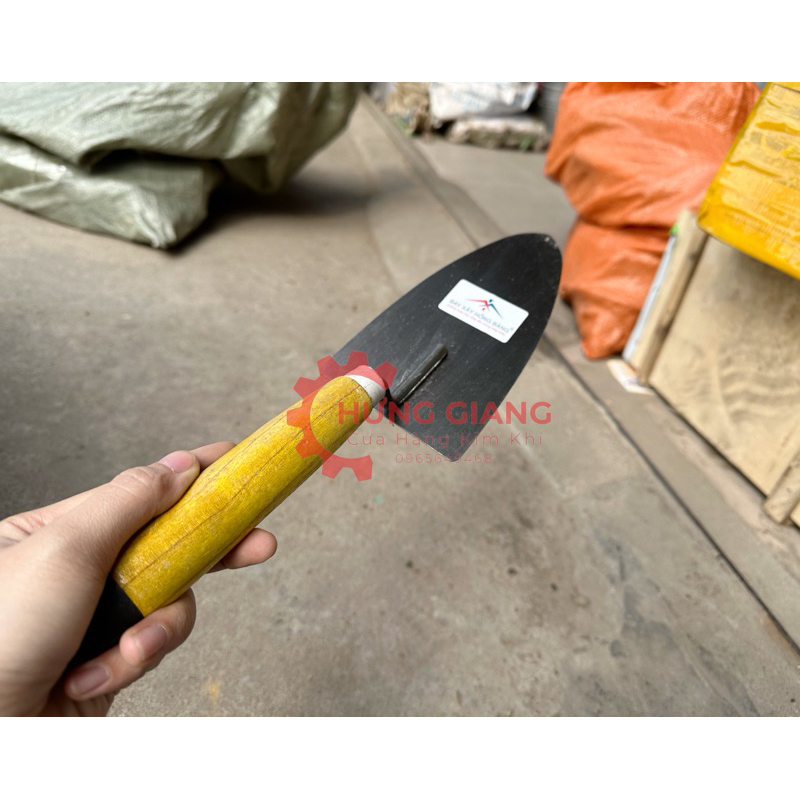 Bay Xây Dựng, Bây Thợ Hồ Cao Cấp