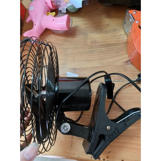Quạt ô tô, quạt kẹp trên xe ô tô, xe hơi, xe tải lồng sắt điện 12v và 24v.