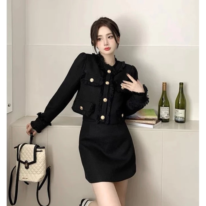 Váy Dạ Xinh Siêu Hot Hàng L1 Fom chuẩn - Áo Dạ Tua Rua Cúc Đồng Kèm Chân Váy Dạ Chữ A Dáng Ngắn Sang Chảnh