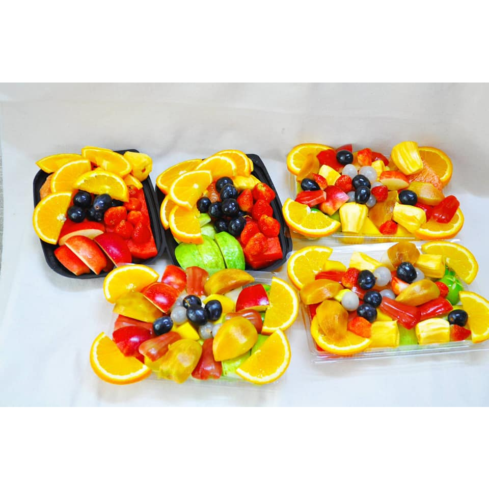 [ GIAO NHANH HCM ] Hộp trái cây văn phòng gọt sẵn 500gr
