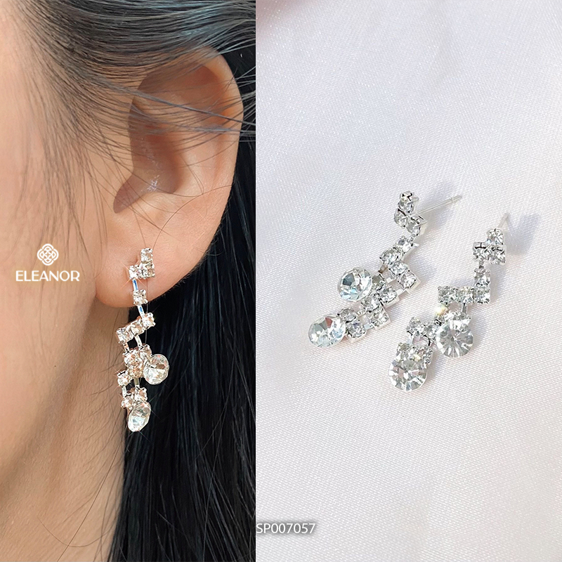 Bông tai nữ dáng dài đính đá đi tiệc Eleanor Accessories phụ kiện trang sức khuyên tai cô dâu 7046