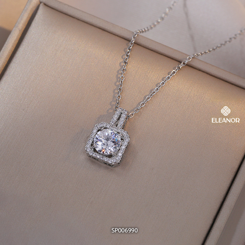 Dây chuyền nữ titan Eleanor Accessories hình vuông đính đá phụ kiện trang sức 6990