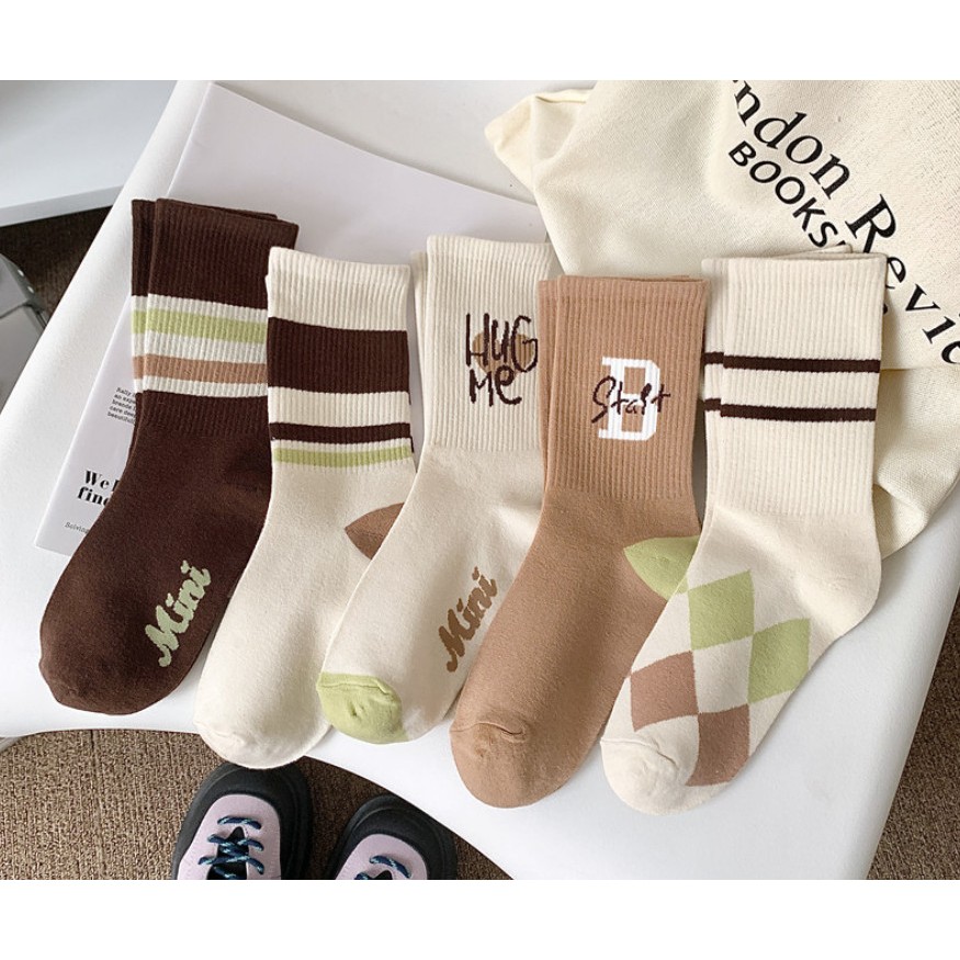 Vớ Tất cổ cao 1997, RIGHT Unisex phong cách thể thao, trẻ trung và năng động.