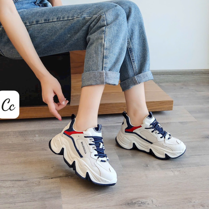 Giày Thể Thao Balen Hàng Qccc Fullbox Kiểu Dáng Năng Động Lên Chân Cực Xinh Dễ Phối Đồ