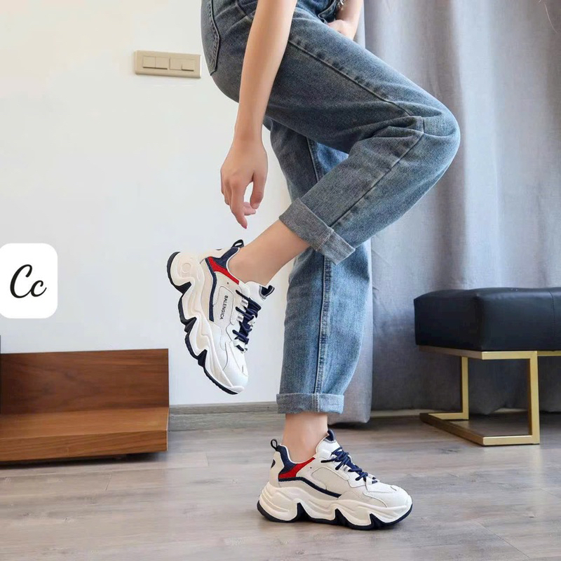 Giày Thể Thao Balen Hàng Qccc Fullbox Kiểu Dáng Năng Động Lên Chân Cực Xinh Dễ Phối Đồ