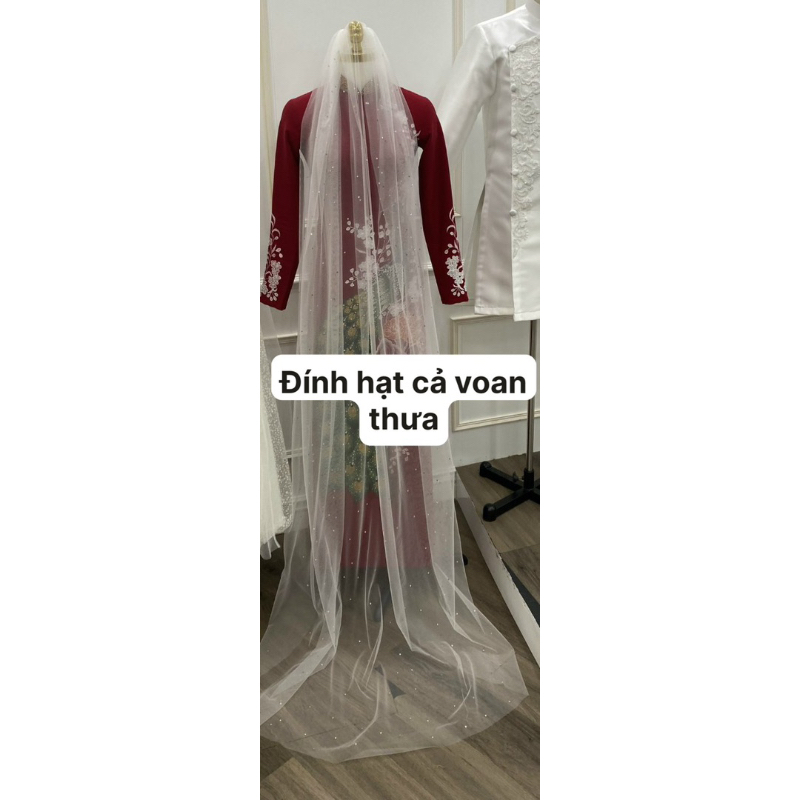 voan cô dâu đính đá lấp lánh