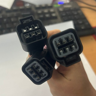 Combo 10 Giắc đèn hậu Huyndai, giắc đèn pha, giắc đèn ô tô, xe tải.