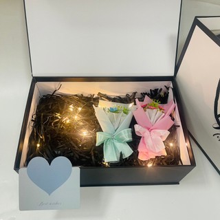 (30*20*11cm) Hộp quà tặng Gift Fou You kèm phụ kiện hoa nhí, gấu, đèn led, phụ kiện sang trọng