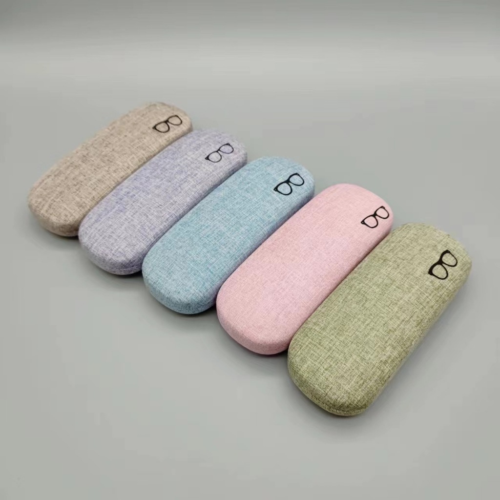 Ảnh Hộp đựng mắt kính cận 7KBOX màu ngẫu nhiên, ruột thiếc bền bỉ, bọc vải, nhung sang trọng 1