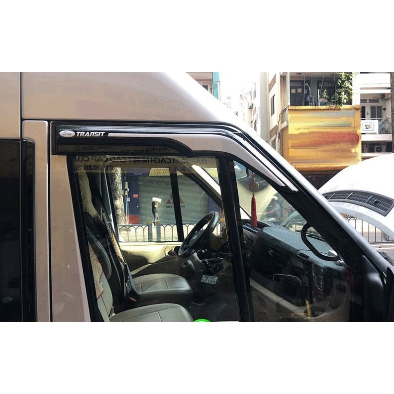 Vè che mưa xe Ford Transit 2014 - 2022, Chất liệu NHỰA  ABS sơn gồ 2 màu cao cấp
