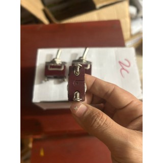 Combo 10 Công tắc đảo chiều 2 chân nâu, công tắc gạt đảo chiều 2 chân on, of