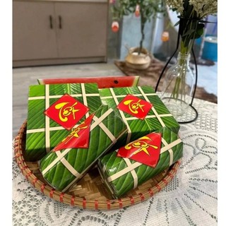 Bánh chưng mô hình bằng hộp giấy. dễ dàng vận chuyển
