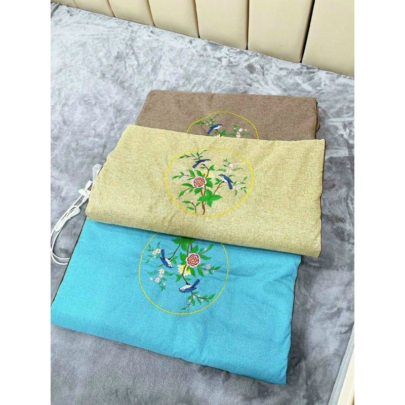 Thải ngải cứu, đệm ngải cứu nhiệt đông y hỗ trợ đau nhức xương khớp ( giao màu ngẫu nhiên )
