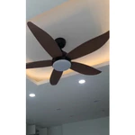 Quạt Trần Đèn trang trí 5 cánh màu vân gỗ ( 6 số có đảo chiều) điều khiển từ xa , bảo hành động cơ 5 năm — ảnh 2