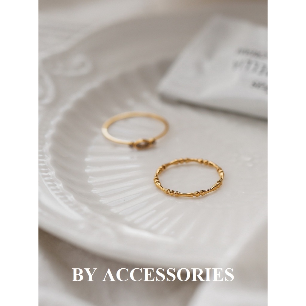 Nhẫn nữ titan kiểu khúc tre mảnh 1.5mm cách điệu mạ vàng 18K không gỉ WR2402 BY ACCESSORIES