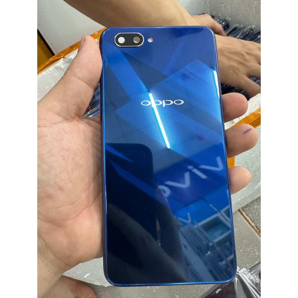 Lưng/vỏ/khay sim oppo A3s/32G lỗ sim trên